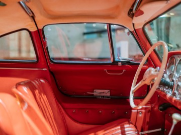  Mercedes 300 SL Coup&eacute; - Legendarny  Gullwing